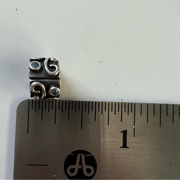 Pandora Charm RETIRED Clip for Bracelet Blue Rhinestone Sterling Silver - Picture 3 of 8